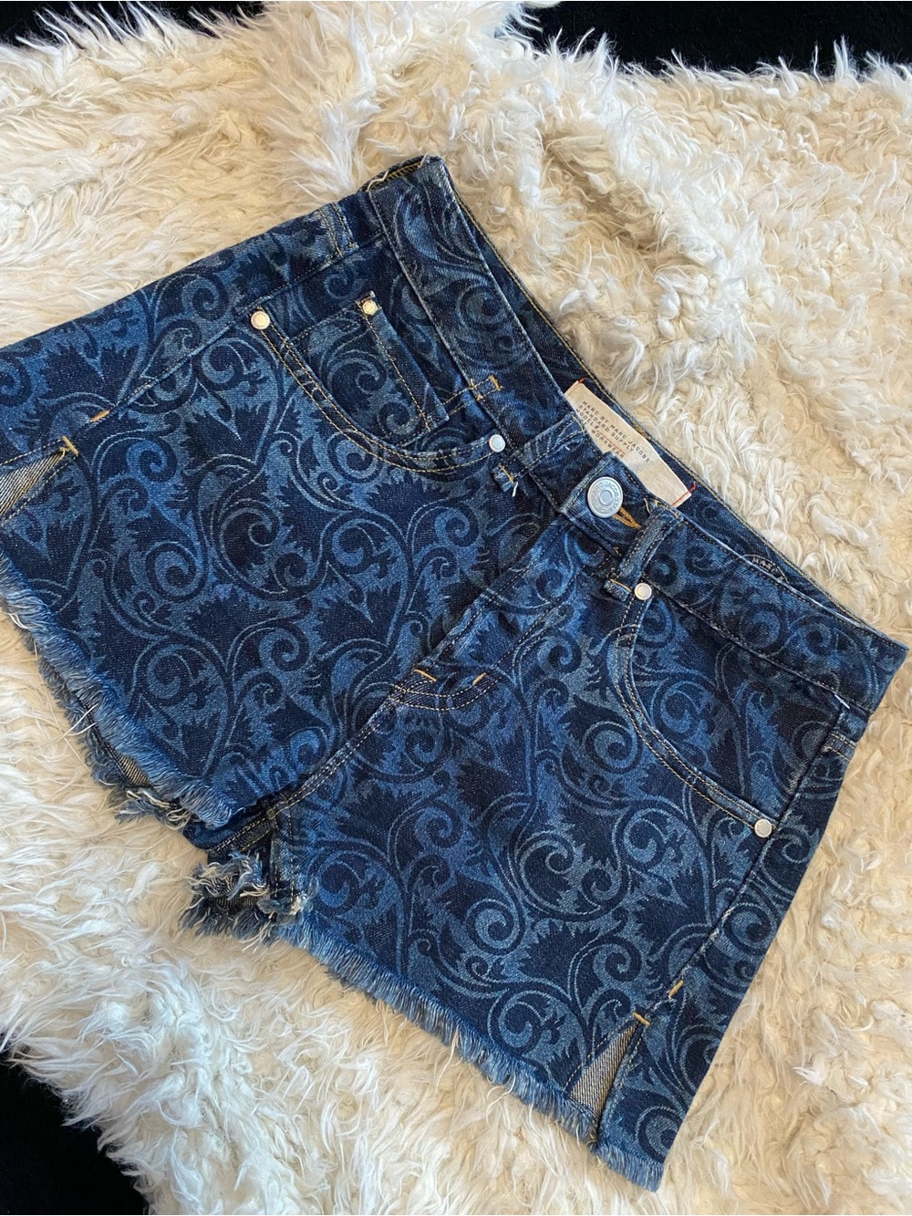 Marc By Marc Jacobs Blue Patterned Denim Shorts